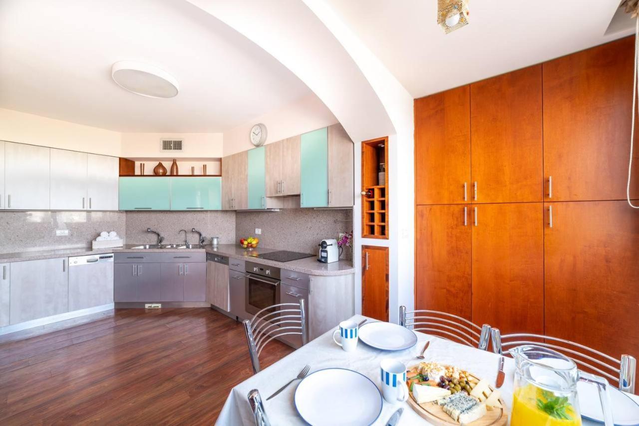 Art Apartment In Mamila - Art & View Єрусалим Екстер'єр фото