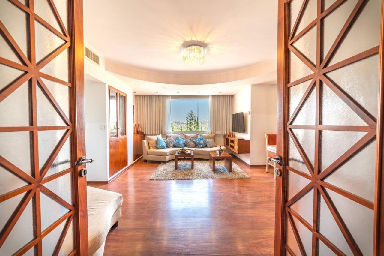 Art Apartment In Mamila - Art & View Єрусалим Екстер'єр фото